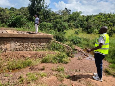 Dalots en cours de construction sur la RN11 tronçon Cendajuru-Kinyinya-Gisuru
